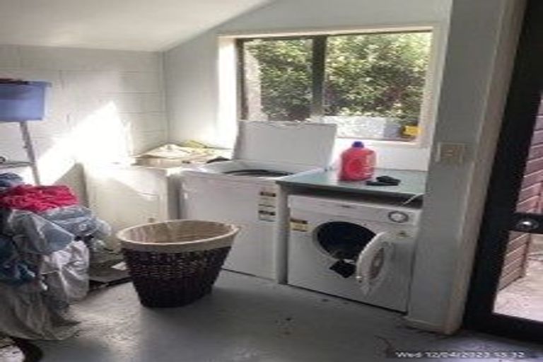 Photo of property in 2 Yarrum Lane, Avonhead, Christchurch, 8042