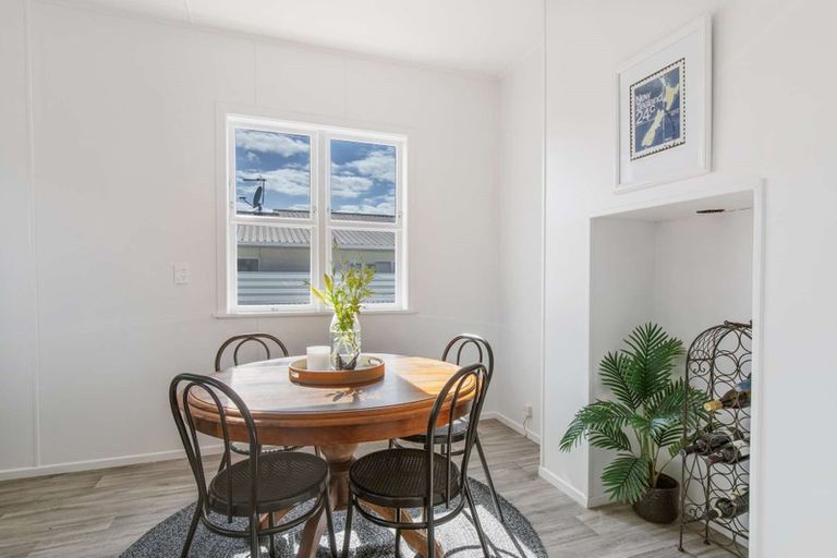 Photo of property in 3 Perham Place, Aramoho, Whanganui, 4500