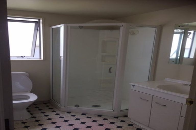 Photo of property in 108a Elizabeth Street, Riccarton, Christchurch, 8041