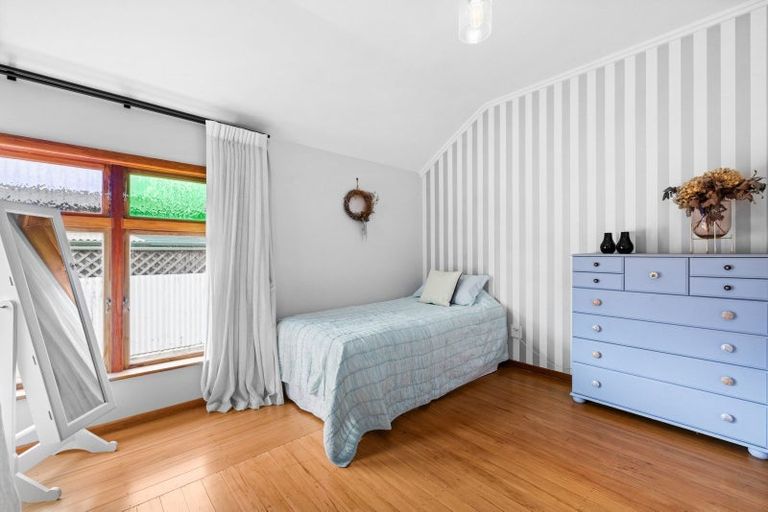 Photo of property in 52 Auckland Road, Greenmeadows, Napier, 4112