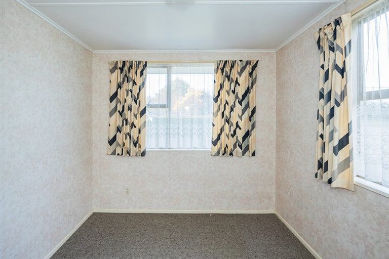 Photo of property in 18 Burn Street, Holmes Hill, Oamaru, 9401