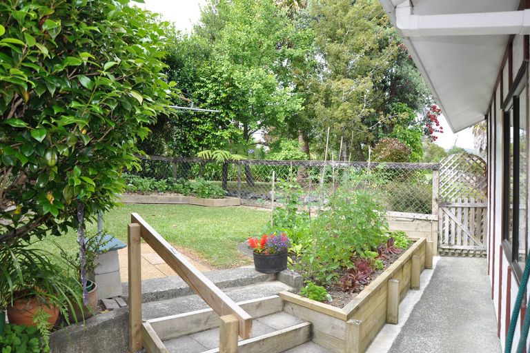 Photo of property in 2/5 Walton Avenue, Warkworth, 0910