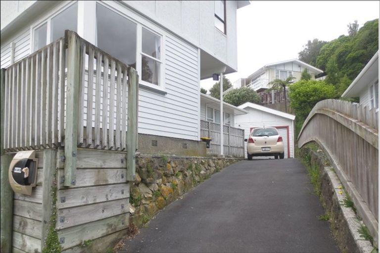 Photo of property in 60 Beazley Avenue, Paparangi, Wellington, 6037
