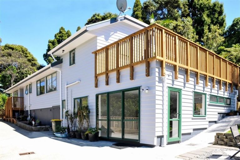 Photo of property in 36 Emlyn Place, Torbay, Auckland, 0630