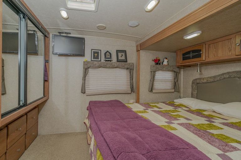 Photo of property in 27 Captain Wood Avenue, Whitianga, 3510