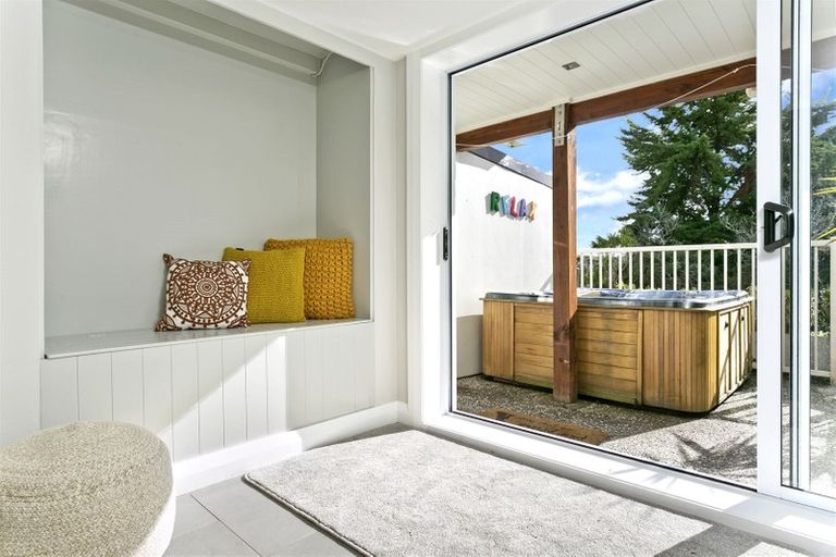 Photo of property in 13 Hillcrest Road, Hatfields Beach, Orewa, 0931