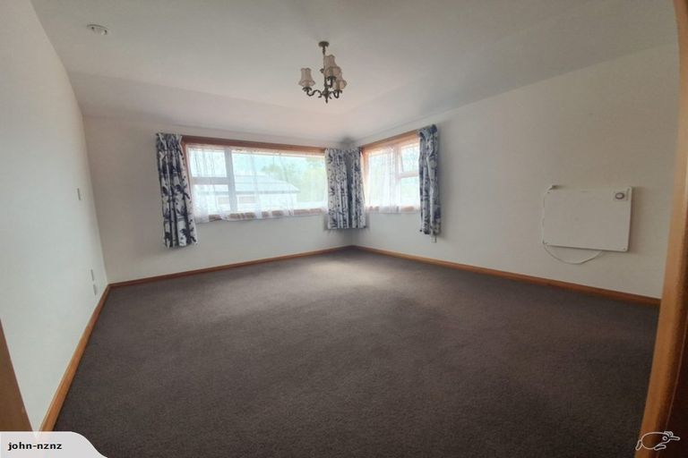 Photo of property in 74 Straven Road, Fendalton, Christchurch, 8014