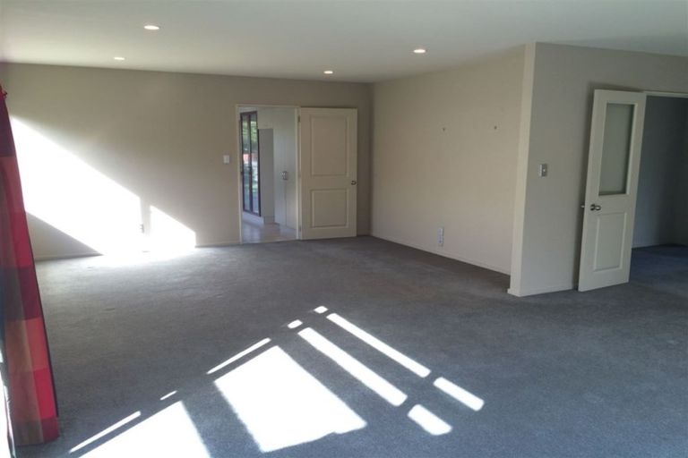 Photo of property in 4 Hemsworth Mews, Casebrook, Christchurch, 8051