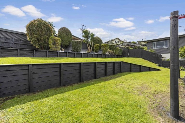 Photo of property in 7 Westview Place, Western Heights, Hamilton, 3200