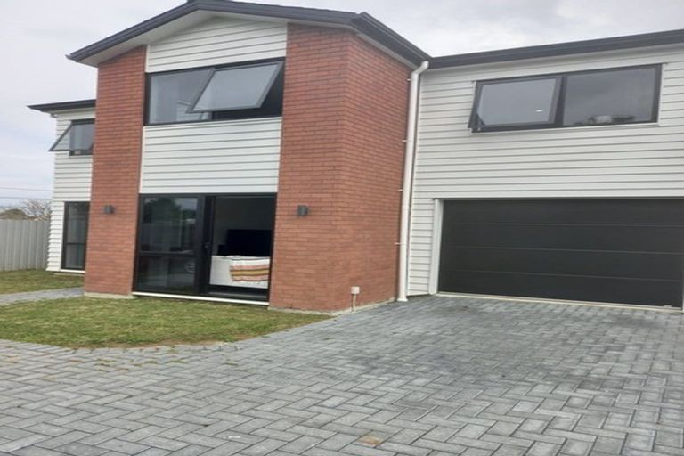 Photo of property in 30b Beaumonts Way, Manurewa, Auckland, 2102