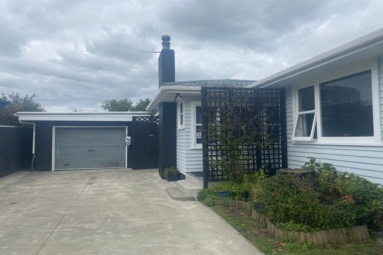Photo of property in 1020 Tremaine Avenue, Roslyn, Palmerston North, 4414