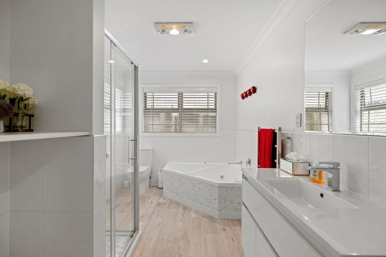 Photo of property in 45 La Colina Place, Bethlehem, Tauranga, 3110