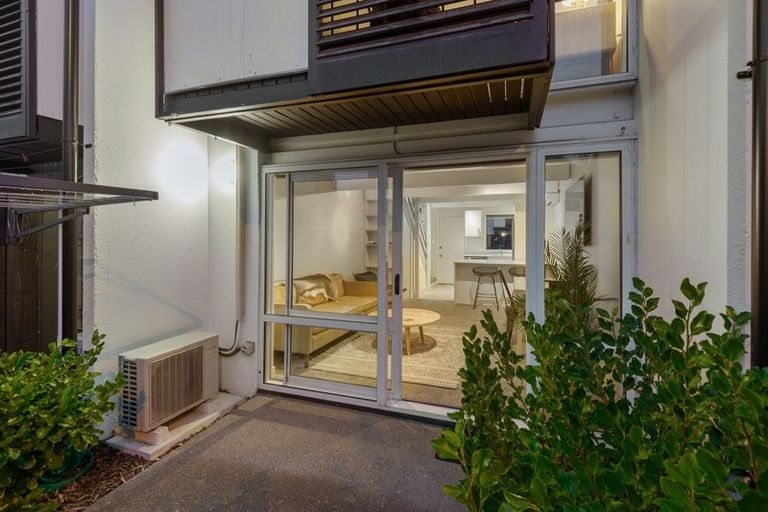 Photo of property in 2/18 Salisbury Street, Christchurch Central, Christchurch, 8013