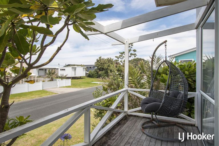 Photo of property in 58b Broadway Road, Waihi Beach, 3611