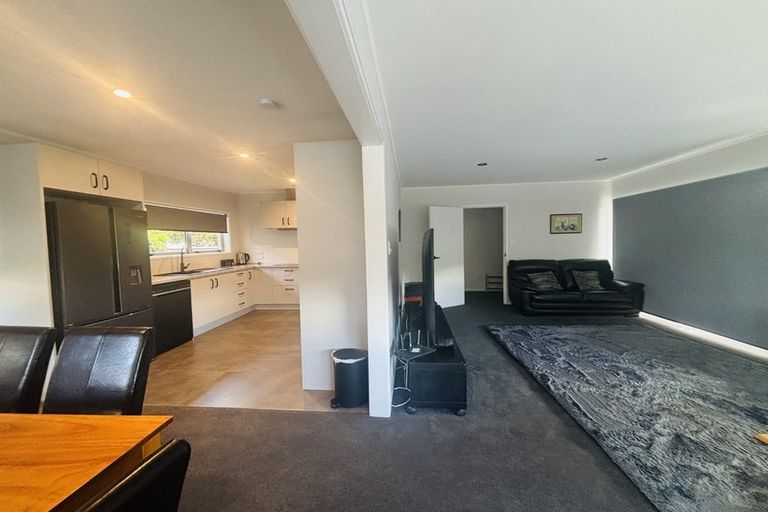 Photo of property in 8 Cornwall Place, Stoke, Nelson, 7011