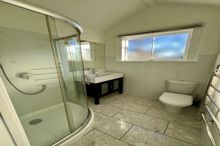 Photo of property in 1 Mozeley Avenue, Devonport, Auckland, 0624