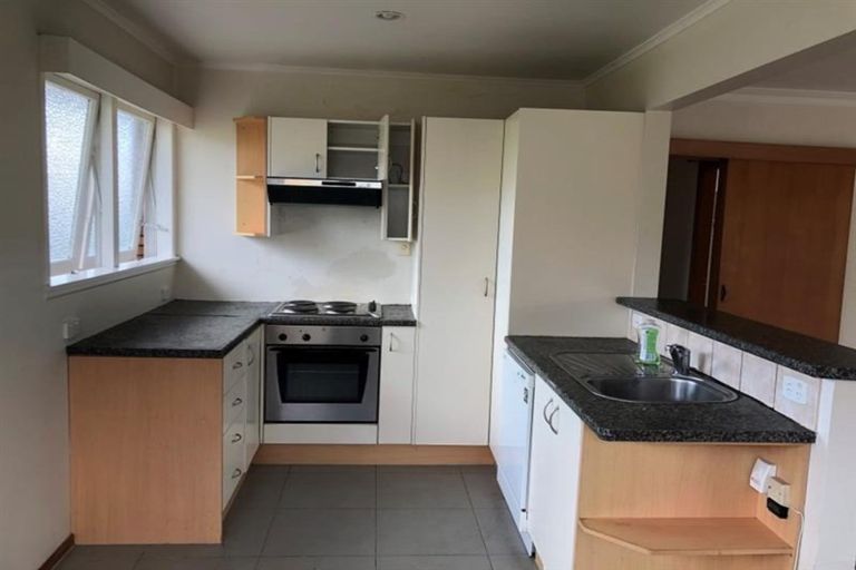 Photo of property in 2/130 Ti Rakau Drive, Pakuranga, Auckland, 2010