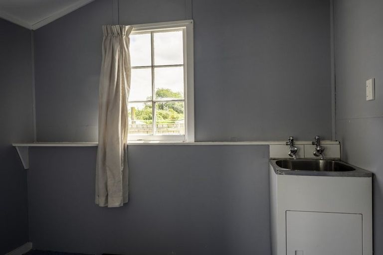 Photo of property in 12 Vera Street, Marton, 4710