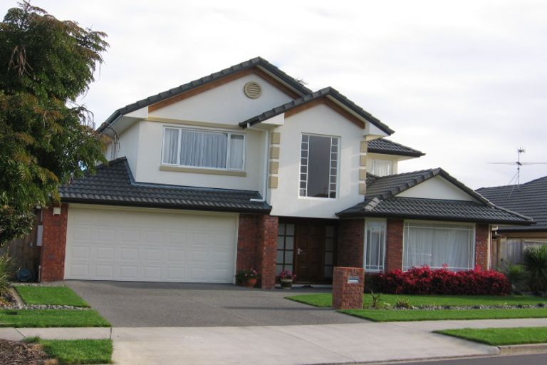 Photo of property in 11 Earlshall Drive, Flat Bush, Auckland, 2016