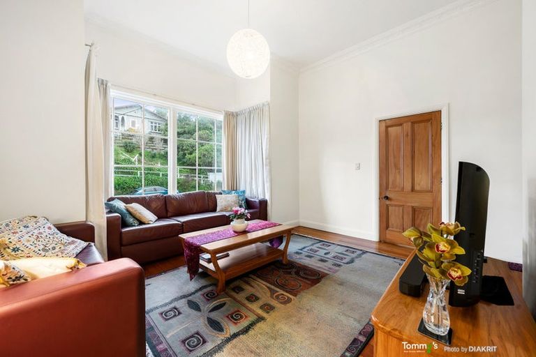 Photo of property in 11 Dee Street, Island Bay, Wellington, 6023