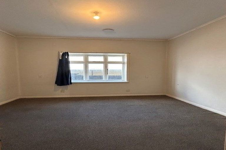 Photo of property in 219 Coutts Street, Rongotai, Wellington, 6022