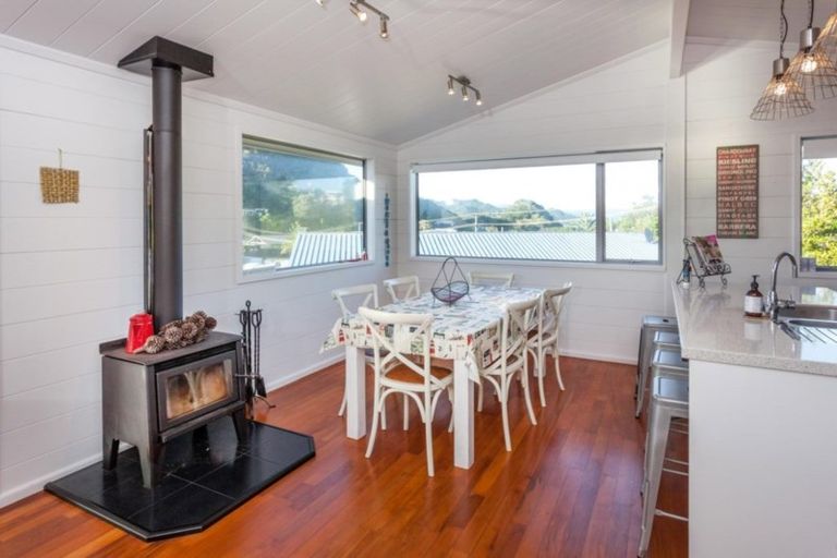 Photo of property in 14 Panorama Avenue, Paihia, 0200