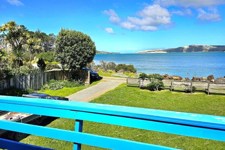 Photo of property in 24 Koutu Beach Road, Opononi, Kaikohe, 0473