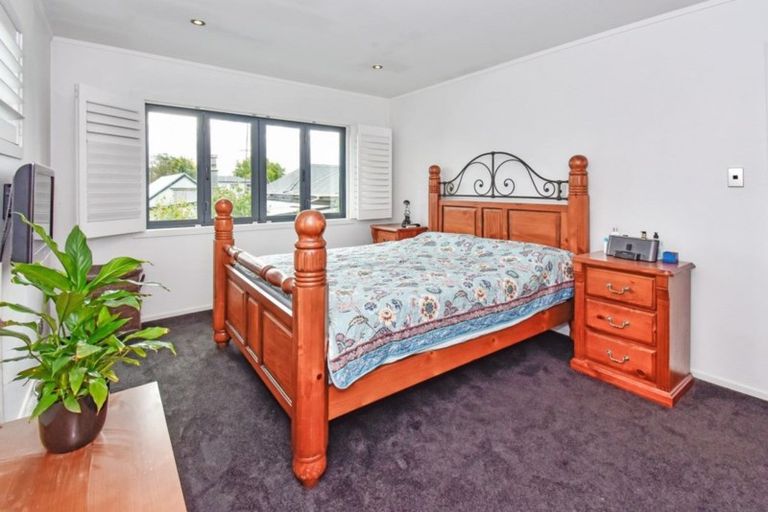 Photo of property in 79c Beach Road, Pahurehure, Papakura, 2113