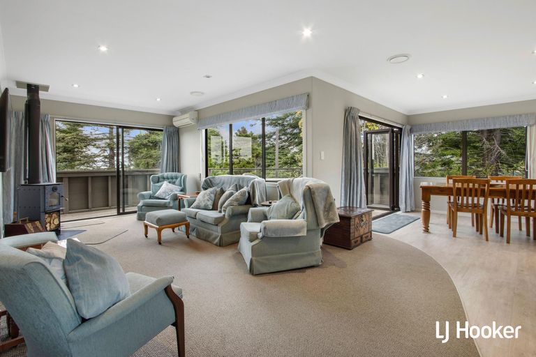 Photo of property in 35 Athenree Road, Athenree, Katikati, 3177