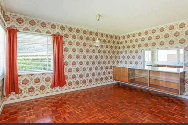 Photo of property in 37 Bill Hercock Street, Pirimai, Napier, 4112