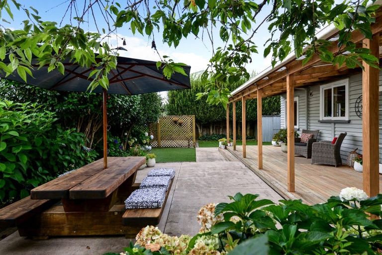 Photo of property in 25 Casey Avenue, Fairfield, Hamilton, 3214