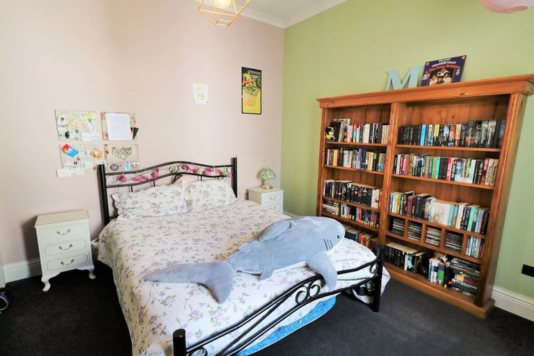 Photo of property in 16 Dalefield Road, Carterton, 5713