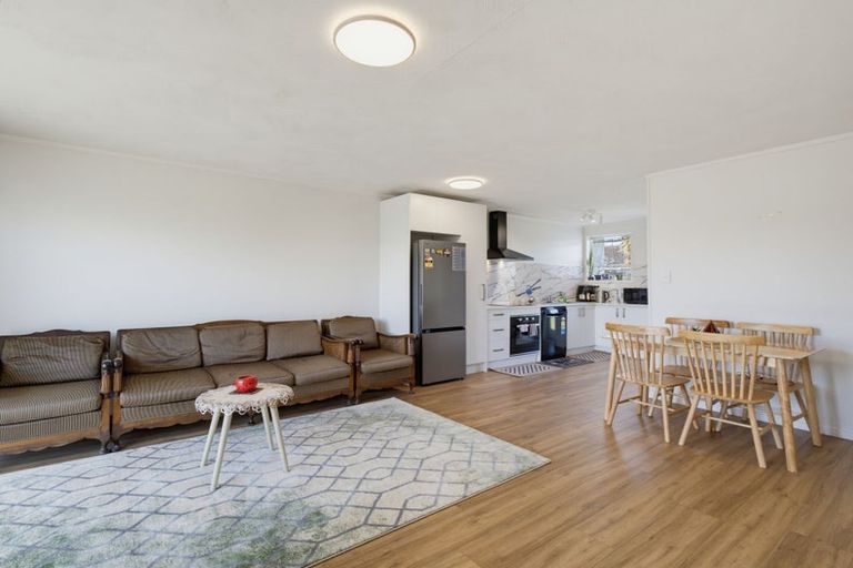 Photo of property in 4/59 Puhinui Road, Manukau, Auckland, 2104
