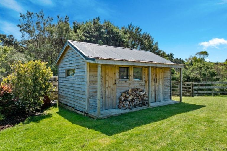 Photo of property in 265 Fletcher Road, Waimauku, 0881