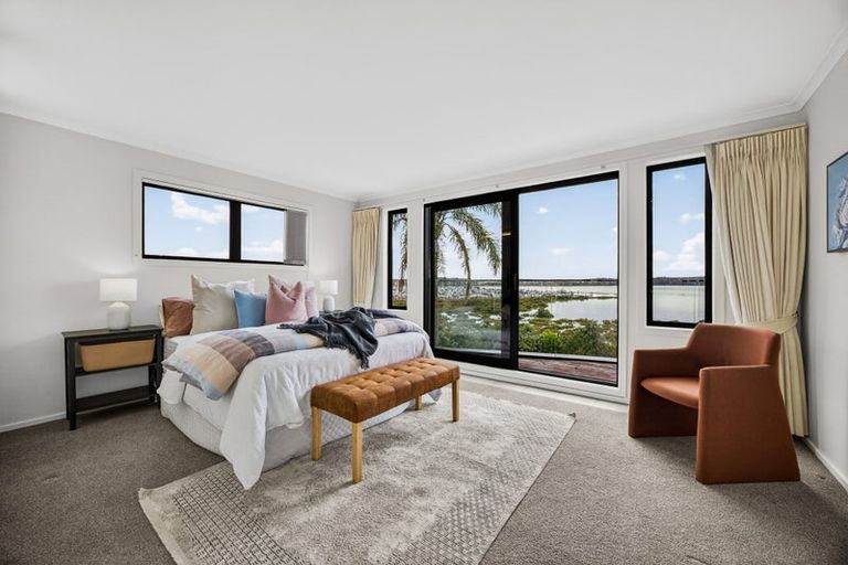 Photo of property in 64 Seacrest Drive, West Harbour, Auckland, 0618