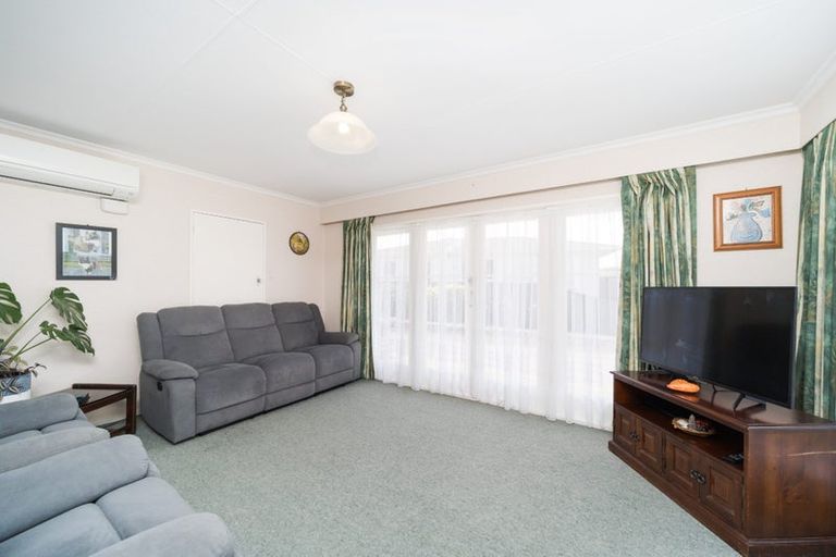 Photo of property in 28 Karamea Crescent, Kelvin Grove, Palmerston North, 4414