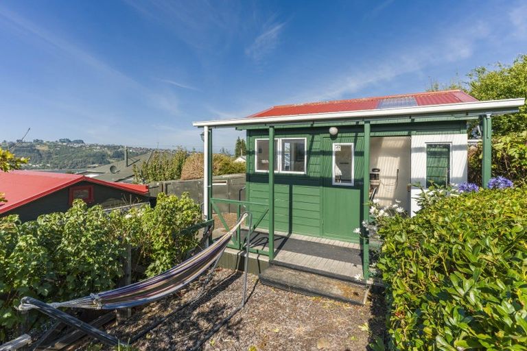 Photo of property in 11 Monowai Road, Ravensbourne, Dunedin, 9022