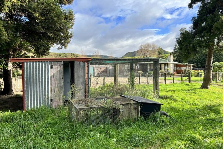 Photo of property in 2411 Coast Road, Pongaroa, 4991