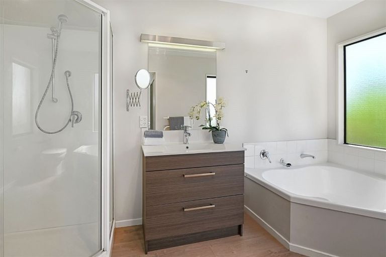 Photo of property in 57 Glasnevin Drive, Casebrook, Christchurch, 8051