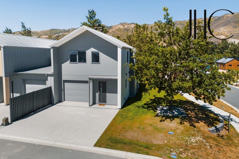 Photo of property in 24 Wallis Drive, Cromwell, 9310