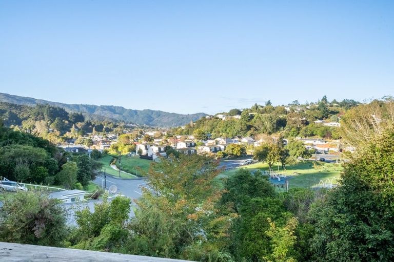 Photo of property in 29 Thomas Street, Stokes Valley, Lower Hutt, 5019