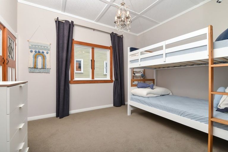 Photo of property in 35 Hinau Street, Maeroa, Hamilton, 3200