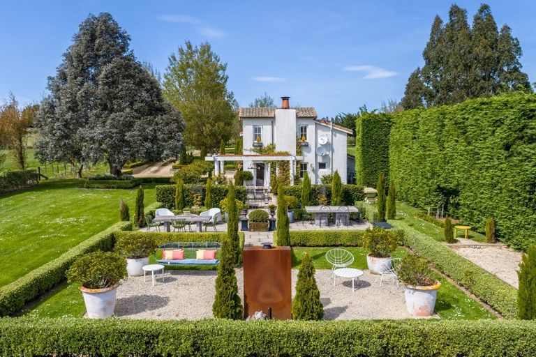 Photo of property in 103 Southdown Drive, Martinborough, 5781