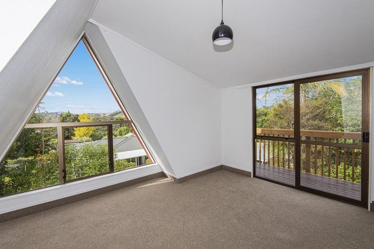 Photo of property in 12 Takahe Street, Tikipunga, Whangarei, 0112