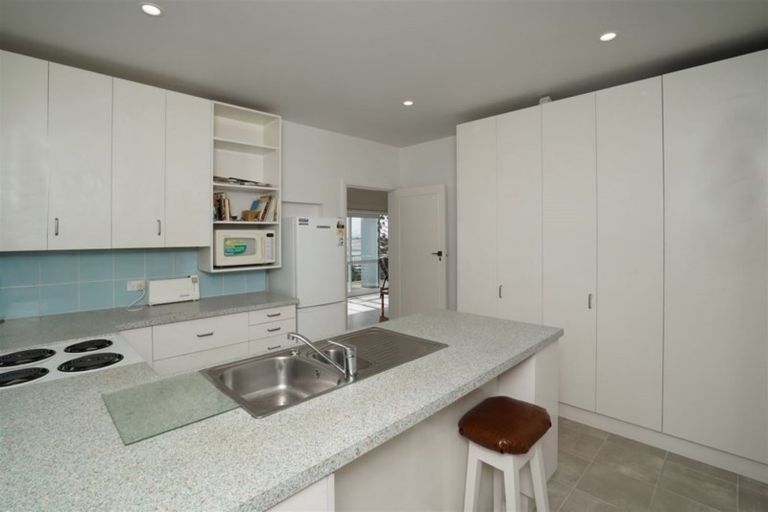 Photo of property in 15 Tama Terrace, Mount Pleasant, Christchurch, 8081