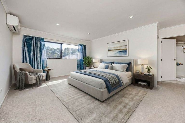 Photo of property in 14 Evelina Lane, Flat Bush, Auckland, 2019