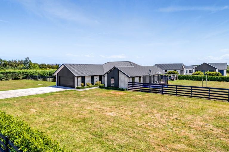 Photo of property in 405 Ketemarae Road, Normanby, Hawera, 4675