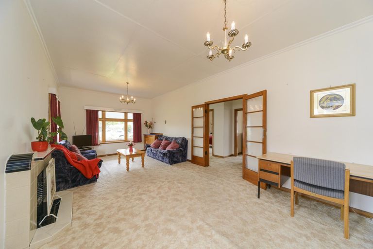 Photo of property in 50 Florence Avenue, Palmerston North, 4414