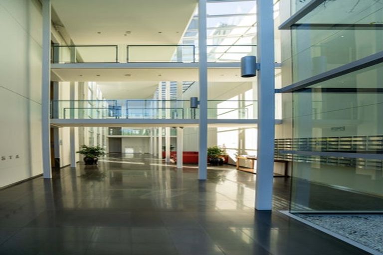 Photo of property in Sanctum Apartments, 11/10a Ebor Street, Te Aro, Wellington, 6011