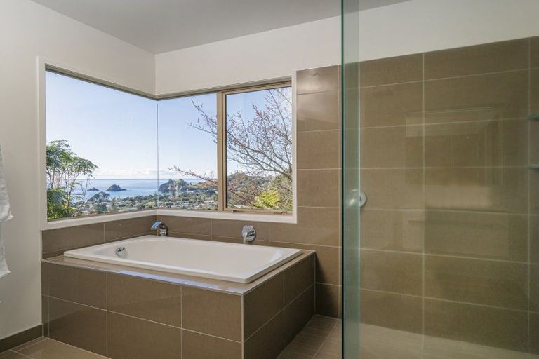 Photo of property in 10 Patricia Place, Hahei, Whitianga, 3591